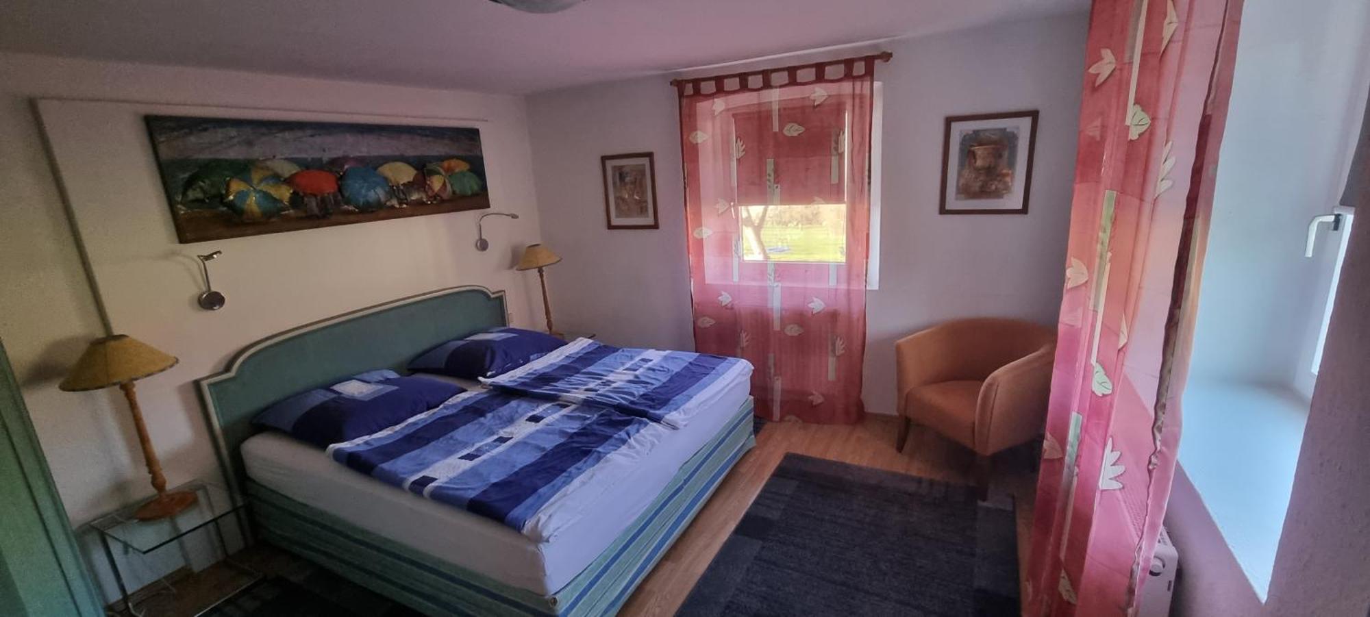 Paradies 2 Castellberg-Jakobsweg Döttingen Esterno foto